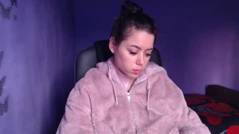 prettyjulliette online show from 01.07.25