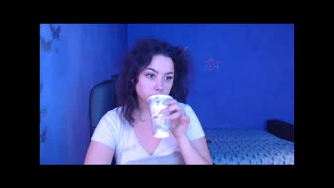 prettyjulliette online show from 01.23.25