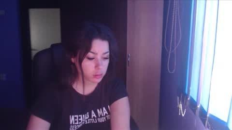 prettyjulliette online show from 02.02.25