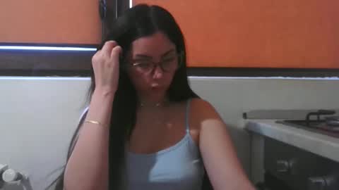 prettyjulliette online show from 05.14.26