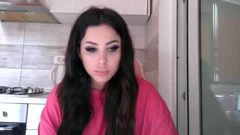 prettyjulliette online show from 05.22.26