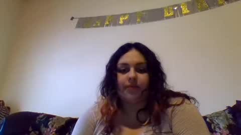 Snapshot of prettylillyy02 chatting on 02.21.25 lilly333 online show from 02.21.25