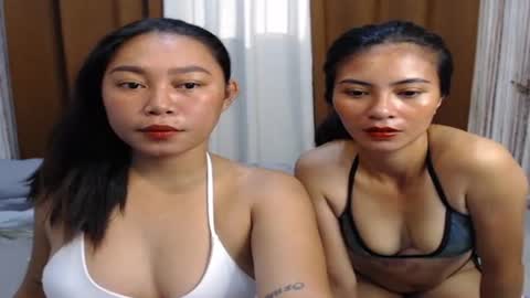 Snapshot of prettylittle_lady chatting on 10.24.25 prettylittle_lady online show from 10.24.25