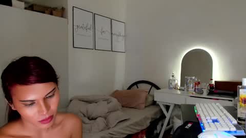 Snapshot of prettylittlesuckerr chatting on 03.08.25 Jovill Mays online show from 03.08.25