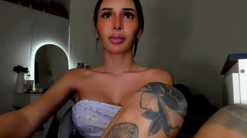 Jovill Mays online show from 11.15.25