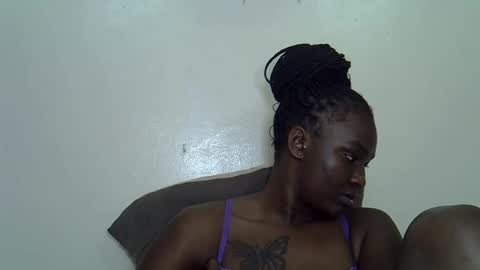 LILIAN online show from 09.11.25