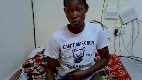 Snapshot of prettyqueen24 chatting on 11.05.25 Pretty Queen online show from 11.05.25