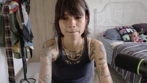 Juli online show from 04.06.26