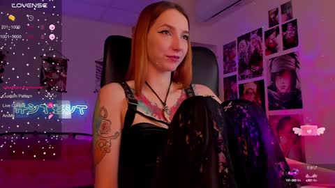 Snapshot of prettyreckess chatting on 12.12.24 Mila -NONUDE MODEL online show from 12.12.24