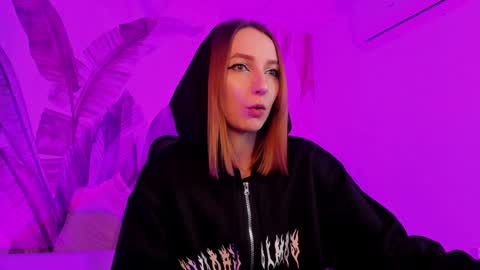 Snapshot of prettyreckess chatting on 01.10.25 Mila -NONUDE MODEL online show from 01.10.25