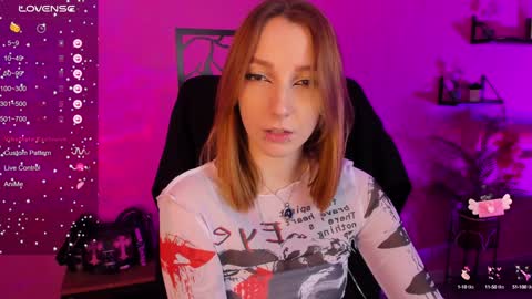 Snapshot of prettyreckess chatting on 02.07.25 Mila -NONUDE MODEL online show from 02.07.25