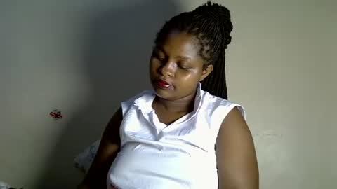 Snapshot of prettyriss chatting on 05.29.26 prettyriss online show from 05.29.26