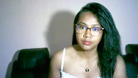 Snapshot of prettysexy3601 chatting on 04.01.26 prettysexy3601 online show from 04.01.26