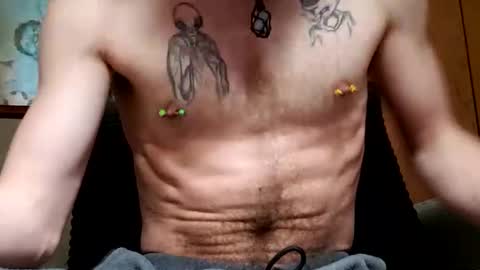 Snapshot of prettysolidd7 chatting on 02.13.25 prettysolidd7 online show from 02.13.25