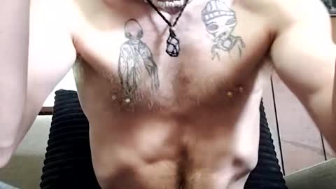 Snapshot of prettysolidd7 chatting on 02.15.25 prettysolidd7 online show from 02.15.25