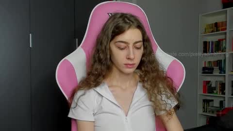 Sophie  next stream will be at Monday  i will wait you guys  online show from 09.18.25
