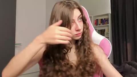 Sophie  next stream will be at Monday  i will wait you guys  online show from 05.18.26