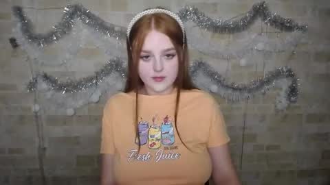 Snapshot of prettyvalerii_ chatting on 12.20.24 Valeri online show from 12.20.24