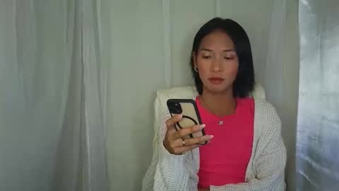 Snapshot of prettyvexana chatting on 10.05.25 Vexana online show from 10.05.25