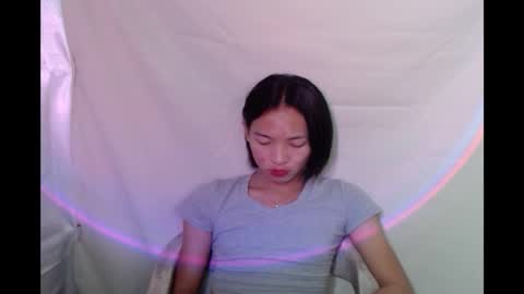Snapshot of prettyvexana chatting on 10.22.25 Vexana online show from 10.22.25