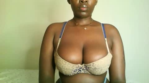 prettyvishy online show from 11.28.25