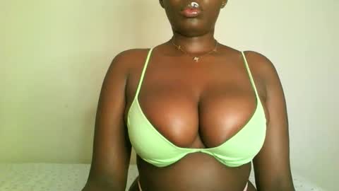 prettyvishy online show from 02.15.26