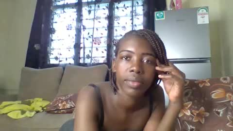 prettyzuzu online show from 09.26.25