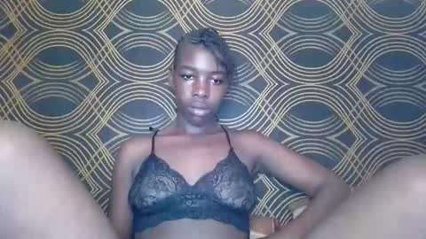 prettyzuzu online show from 11.09.25