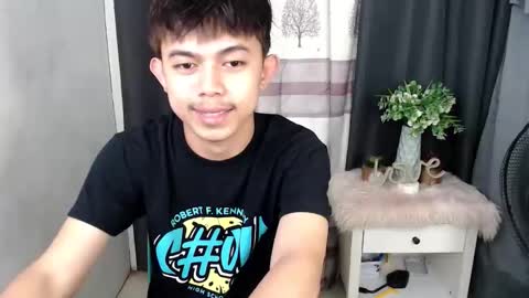 Snapshot of primocummerx chatting on 10.23.25 PRIMO online show from 10.23.25