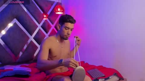 prince_arthur77 online show from 12.13.24
