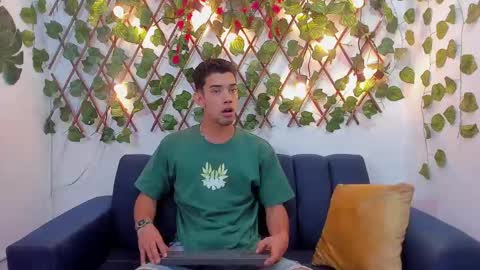 prince_arthur77 online show from 01.07.25