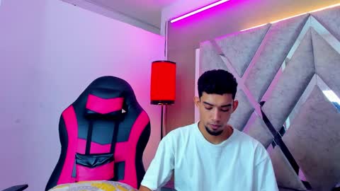 prince_arthur77 online show from 01.18.26