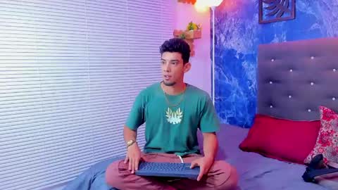 prince_arthur77 online show from 05.14.26
