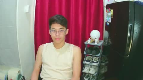 Snapshot of prince_harrison chatting on 10.10.25 prince_harrison online show from 10.10.25