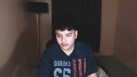 Snapshot of prince_killian chatting on 11.17.25 Killian online show from 11.17.25