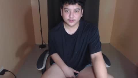 Snapshot of prince_killian chatting on 05.15.26 Killian online show from 05.15.26