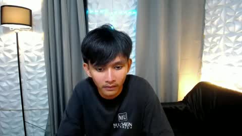 Snapshot of prince_zaijan chatting on 03.10.25 Prince Zaijan online show from 03.10.25