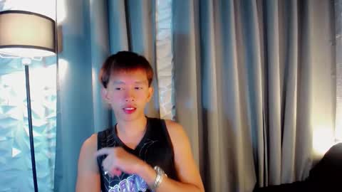 Snapshot of prince_zaijan chatting on 10.08.25 Prince Zaijan online show from 10.08.25