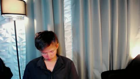 Snapshot of prince_zaijan chatting on 10.25.25 Prince Zaijan online show from 10.25.25