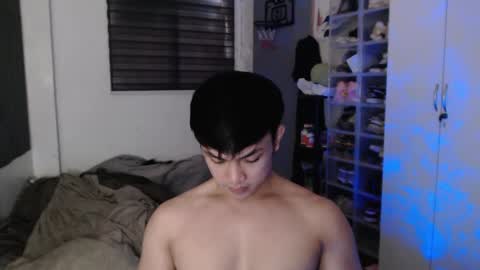 Snapshot of princeadrianx chatting on 05.27.26 Prince Adrian online show from 05.27.26