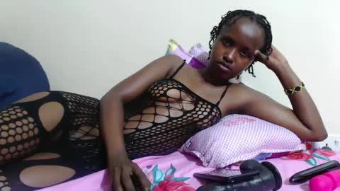 Snapshot of princeslov1 chatting on 10.13.25 Shan online show from 10.13.25