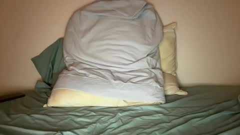 Snapshot of princespeaches chatting on 01.09.25 Peaches online show from 01.09.25