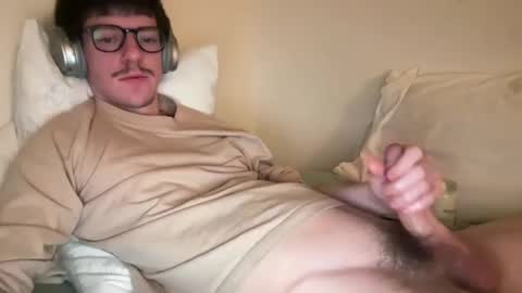 Snapshot of princespeaches chatting on 02.11.25 Peaches online show from 02.11.25