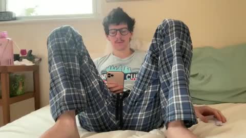 Snapshot of princespeaches chatting on 02.15.25 Peaches online show from 02.15.25