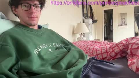 Peaches online show from 10.28.25