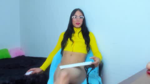 princess_0302 online show from 02.20.25