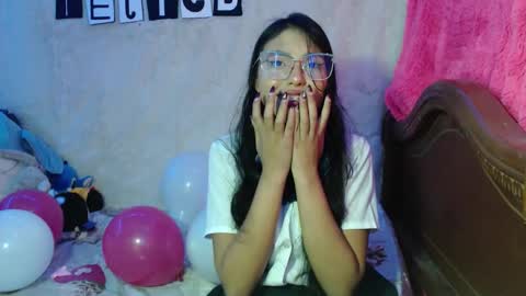 Snapshot of princess_elia chatting on 10.21.25  Elia  online show from 10.21.25