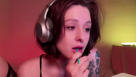 Snapshot of princess_euphoria chatting on 03.01.25 Kristina online show from 03.01.25