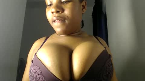 Snapshot of princess_karinaa chatting on 05.25.26 Karina online show from 05.25.26