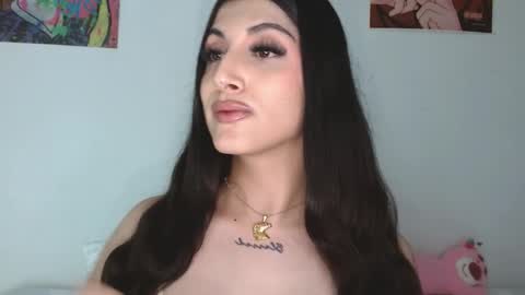 Snapshot of princess_ofyourdreams chatting on 02.11.26 Sophie online show from 02.11.26